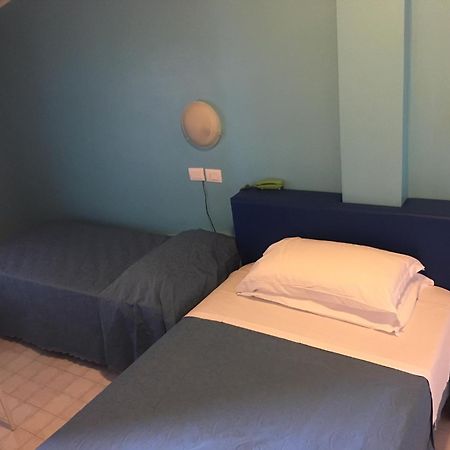 Hotel Albatros Roseto Degli Abruzzi Ngoại thất bức ảnh
