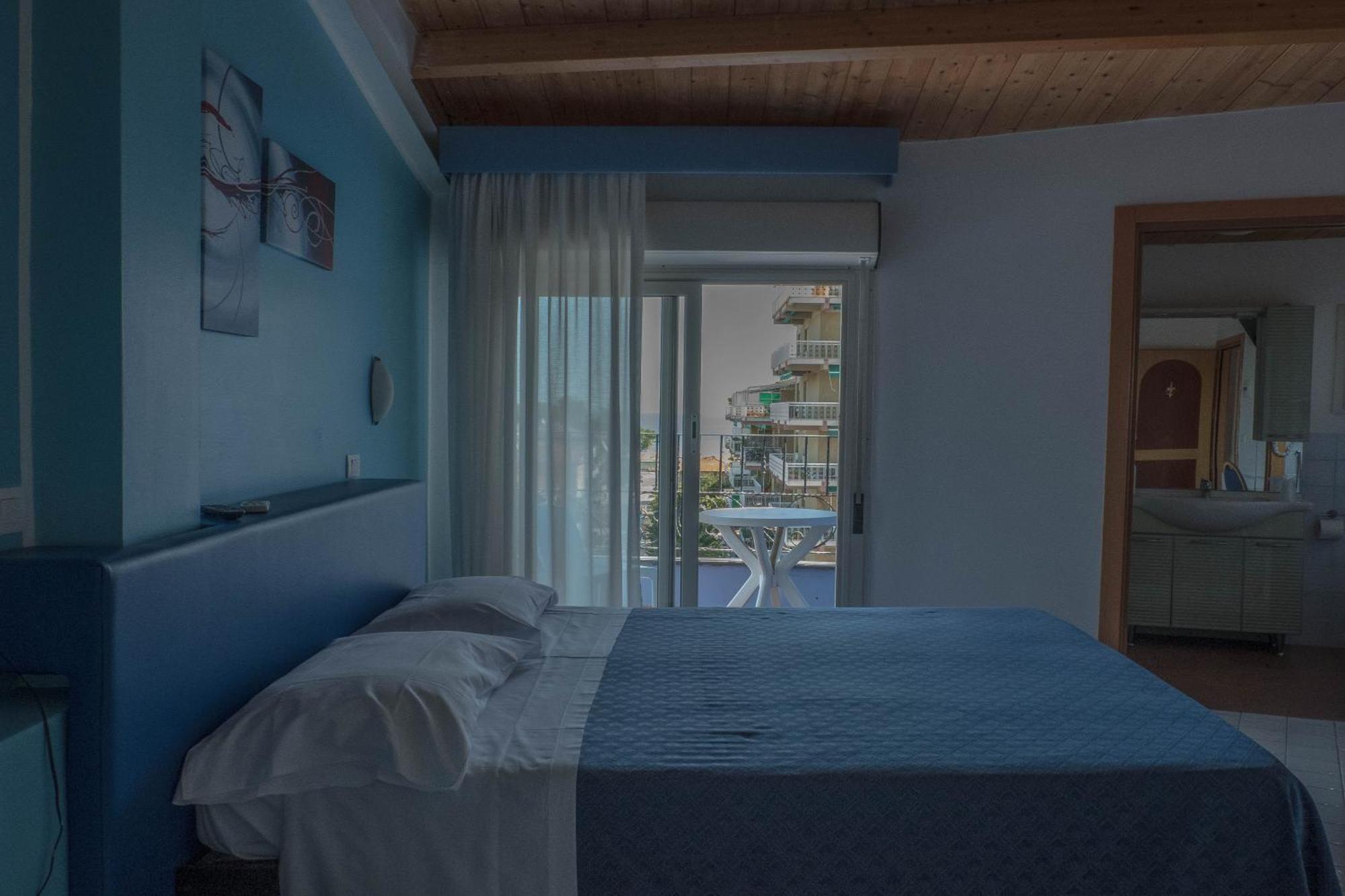 Hotel Albatros Roseto Degli Abruzzi Ngoại thất bức ảnh