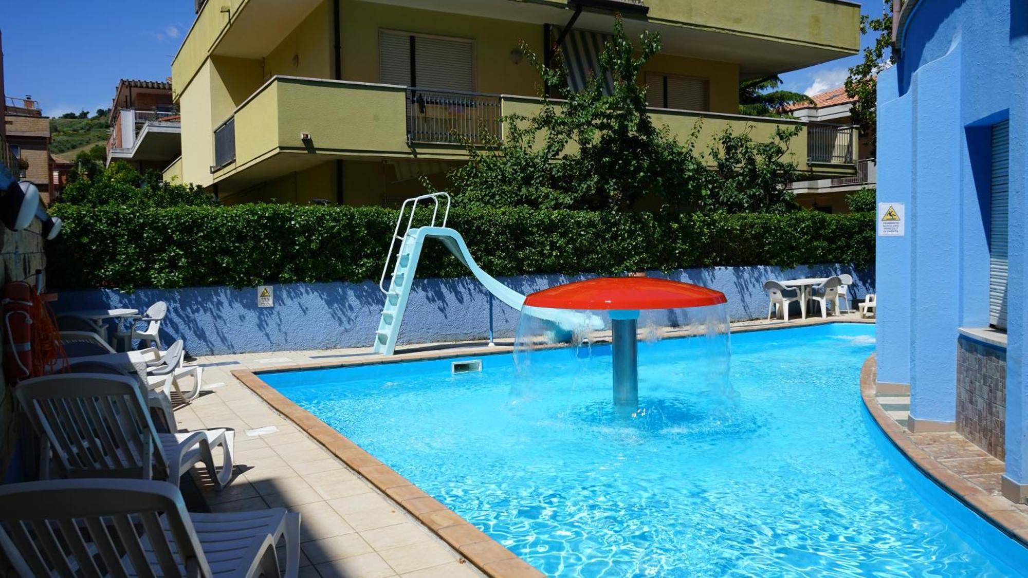 Hotel Albatros Roseto Degli Abruzzi Ngoại thất bức ảnh